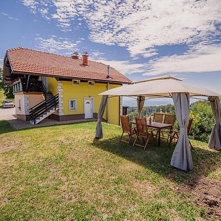 Eko Pony Ranch Ogrizek Daire Podčetrtek Oda fotoğraf